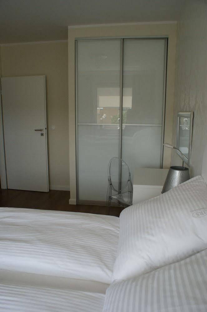 Irs Royal Apartments Apartamenty Irs Aviator Γκντανσκ Εξωτερικό φωτογραφία