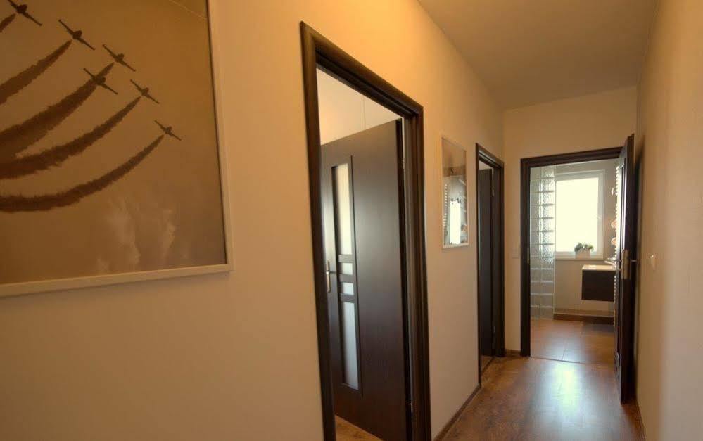 Irs Royal Apartments Apartamenty Irs Aviator Γκντανσκ Εξωτερικό φωτογραφία